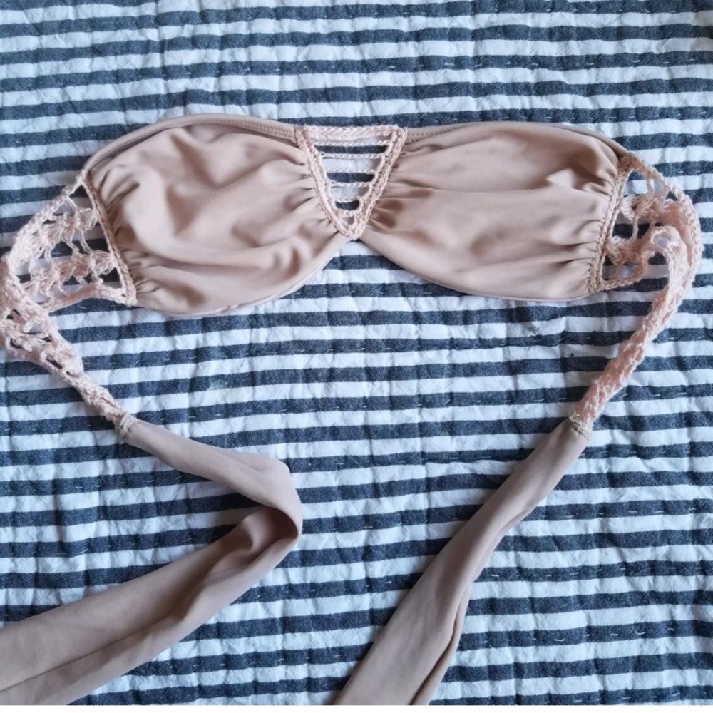 Acacia swimwear top